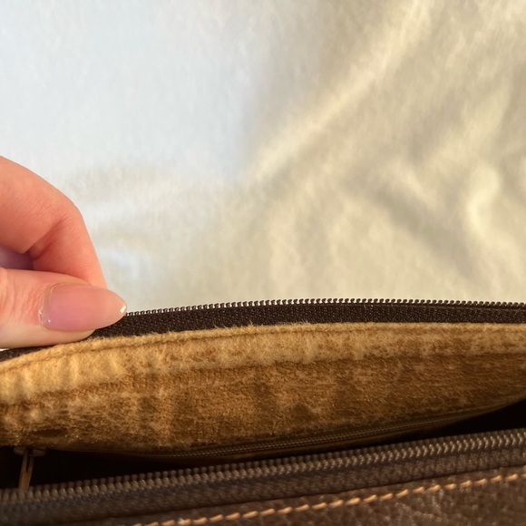 EUC Gucci Boston bag! - Picture 5 of 9